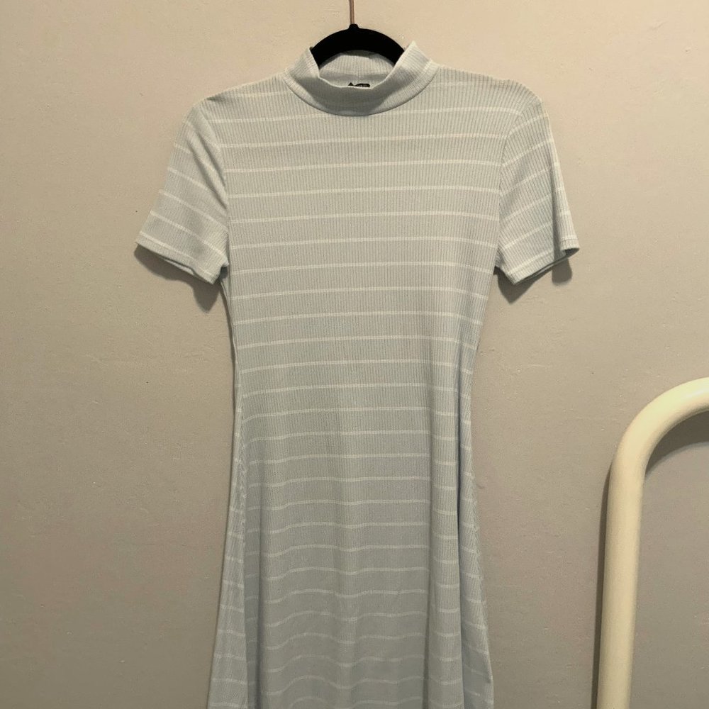 Junior's knit dress size Medium